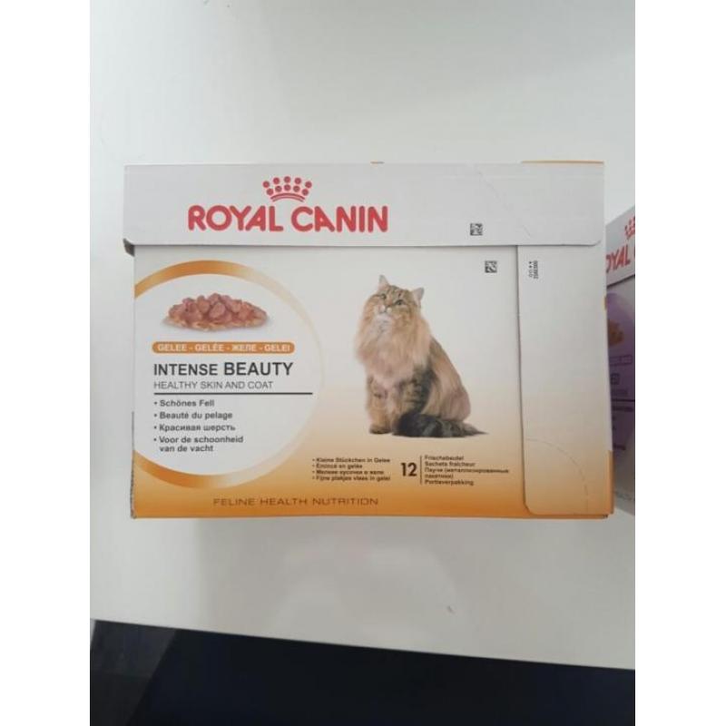 kattenvoer Royal Canin en Gourmet