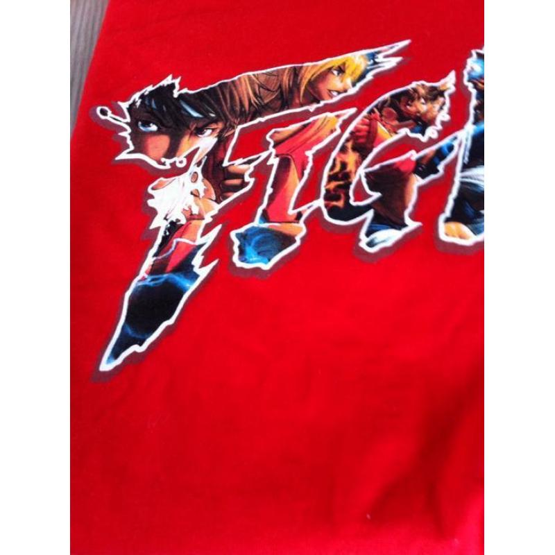 Lootcrate / Loot crate gaming juni, Street Fighter shirt