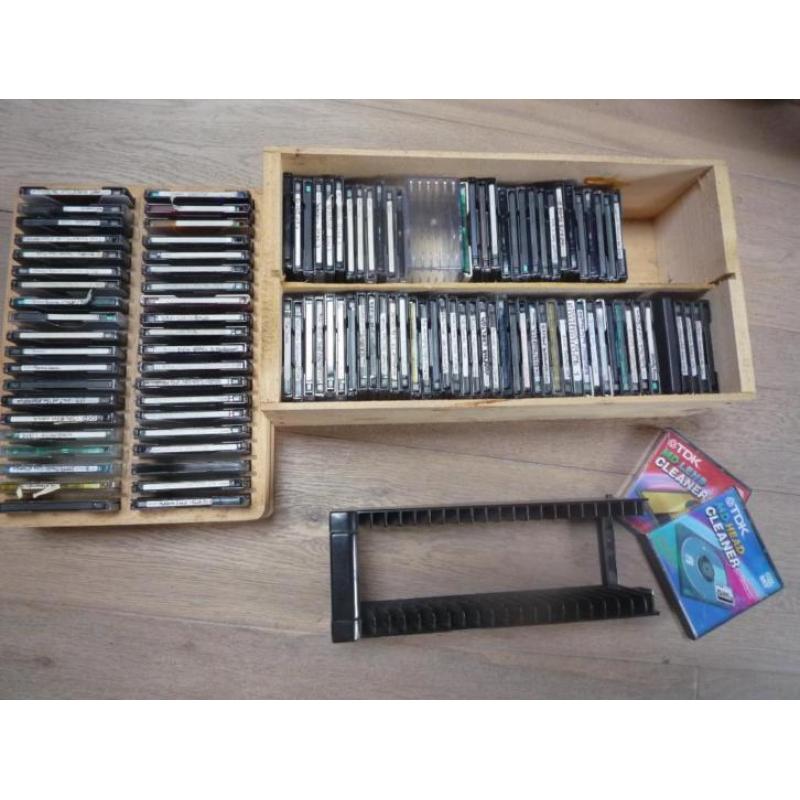 Minidisc's 71 stuks en Sony minidisc autoradio