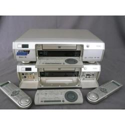 Twee digitale videorecorders Panasonic NV-DV 10000