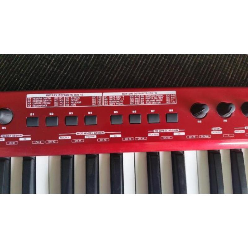 Midi keyboard Behringer usb umx490