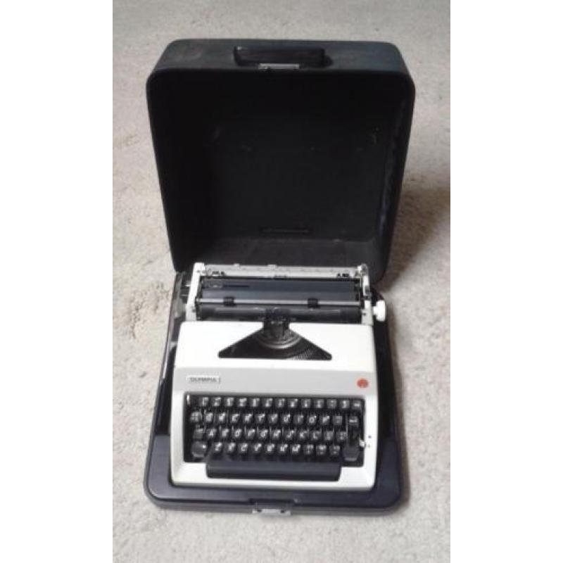 Typemachine--schrijfmachine