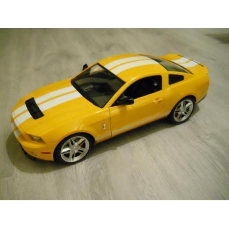 Bestuurbare Mustang GT-500 NIEUW / 4D motor 1:8 NIEUW
