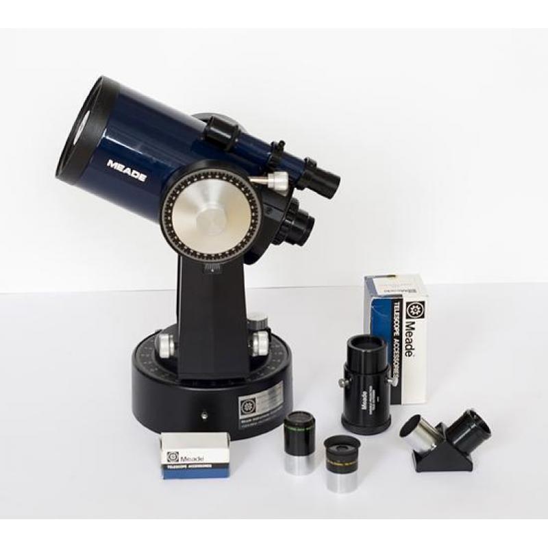 Meade 2045 4" Schmidt-Cassegrain telescoop