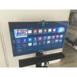 Te koop een samsung hd 3d led smart tv met camera en voice