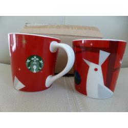 2 Starbucks Christmas/Kerstmokjes.