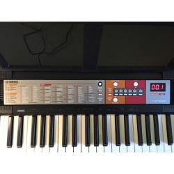 Yamaha PSR-F50 Keyboard