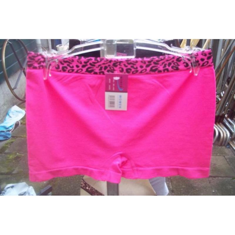 woman boxers donker roze met luipaard band size free