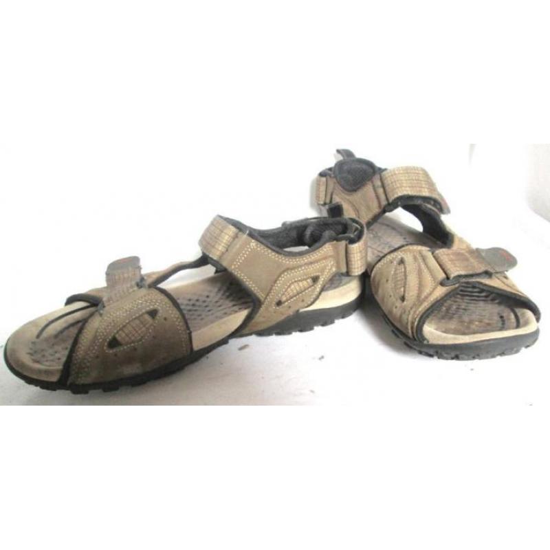 GEOX bruin geruite leren sandalen maat 45