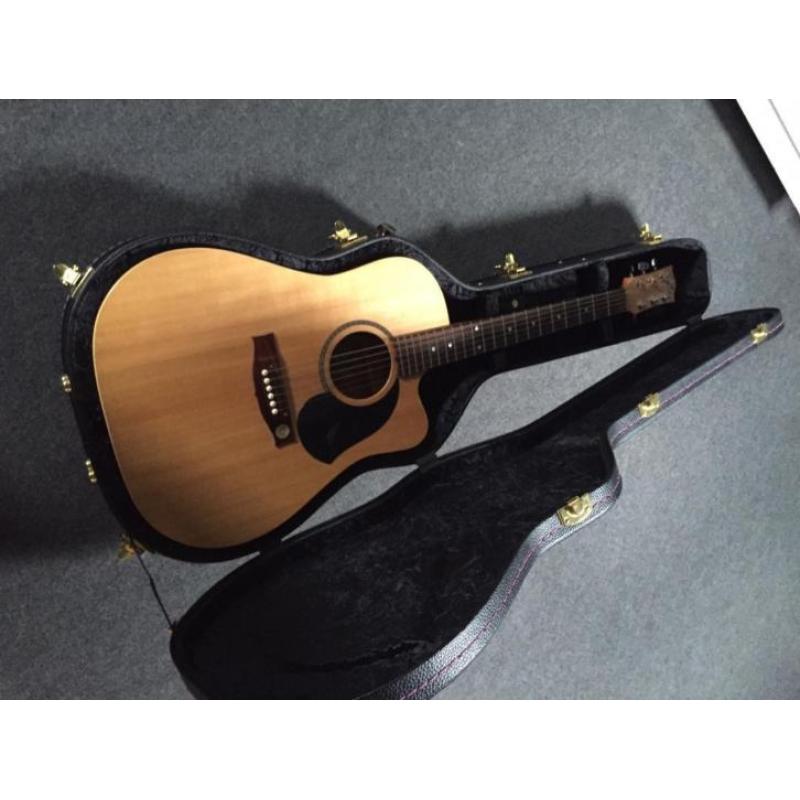 gitaar, Maton EM225C