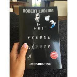 1e deel v/d Bourne serie; Het Bourne bedrog - Robert Ludlum