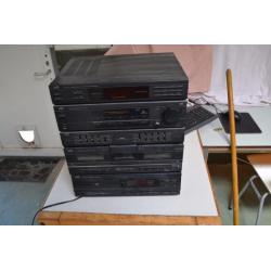 Partij stereo sets (Sony, Akai, JVC, Technics)
