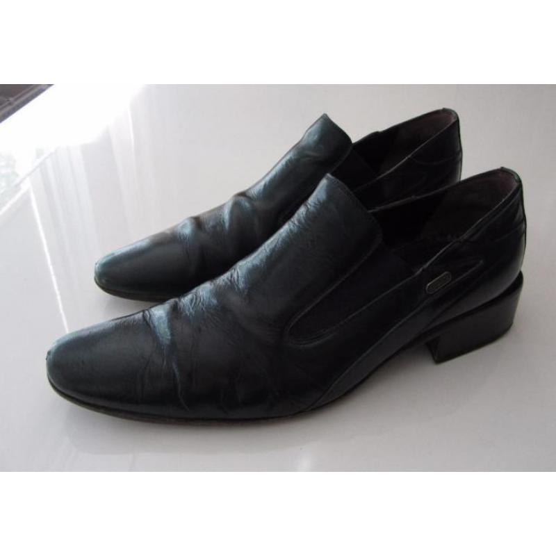 Donkergroene schoenen van Via Dante - maat 45