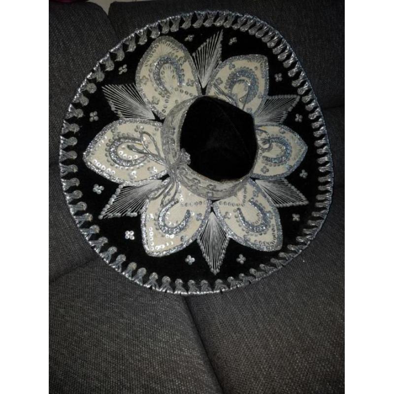 Sombrero zwart fraai gedecoreerd zilver draad pailletten
