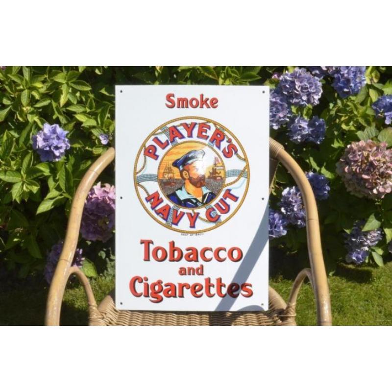 Emaille reclame bord Player's Navy Cut Tabacco & Sigarettes