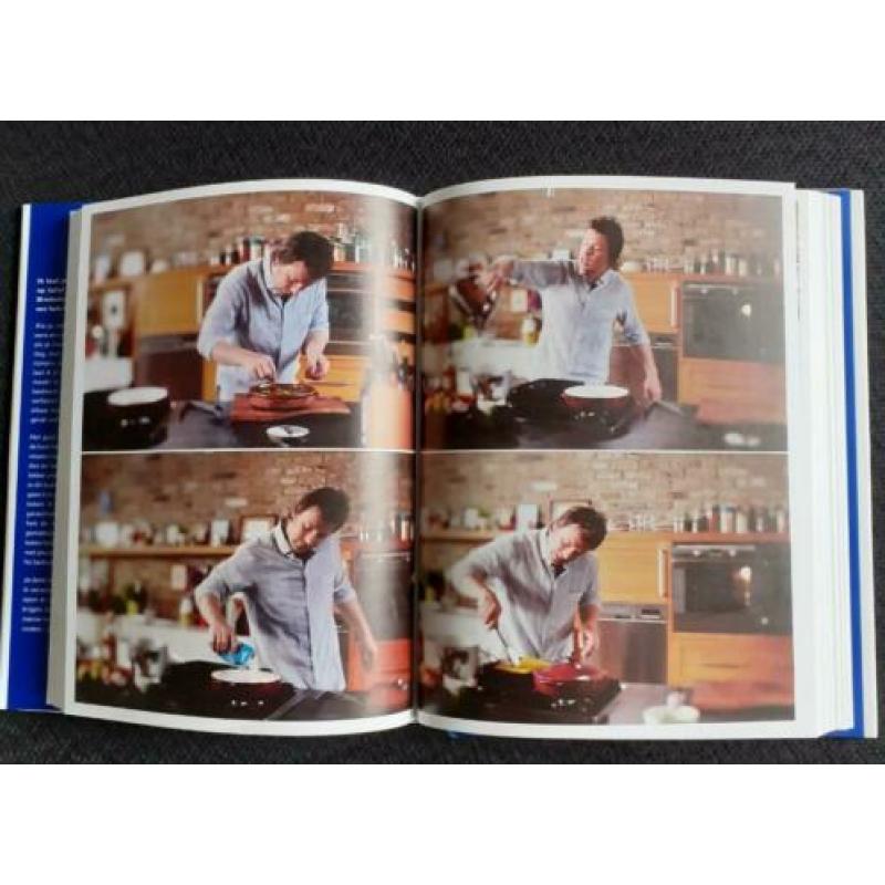 Jamie Oliver 30 minuten kookboek nieuw met leeslint gebonden