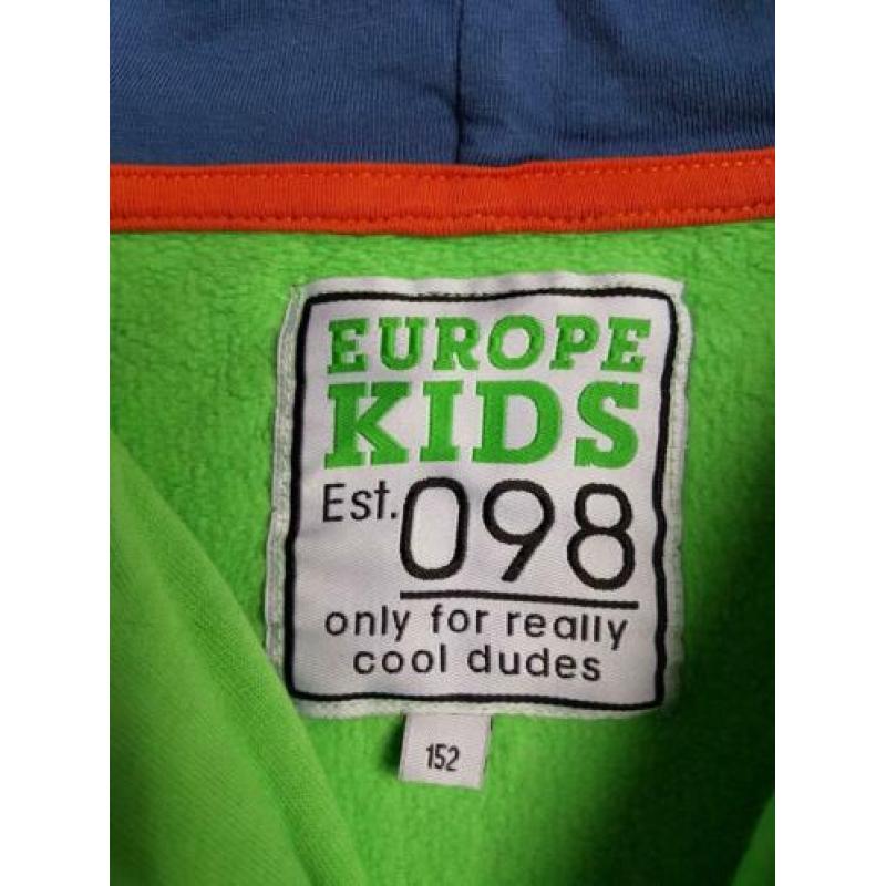 ZGAN EUROPE KIDS Groen vest, mt 152