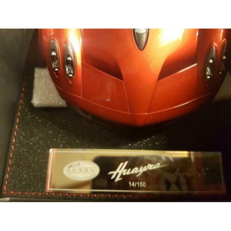 FrontiArt 1/18 Pagani Huayra candy apple red PML2015