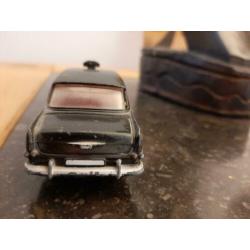 dinky toys opel rekord taxi no.546