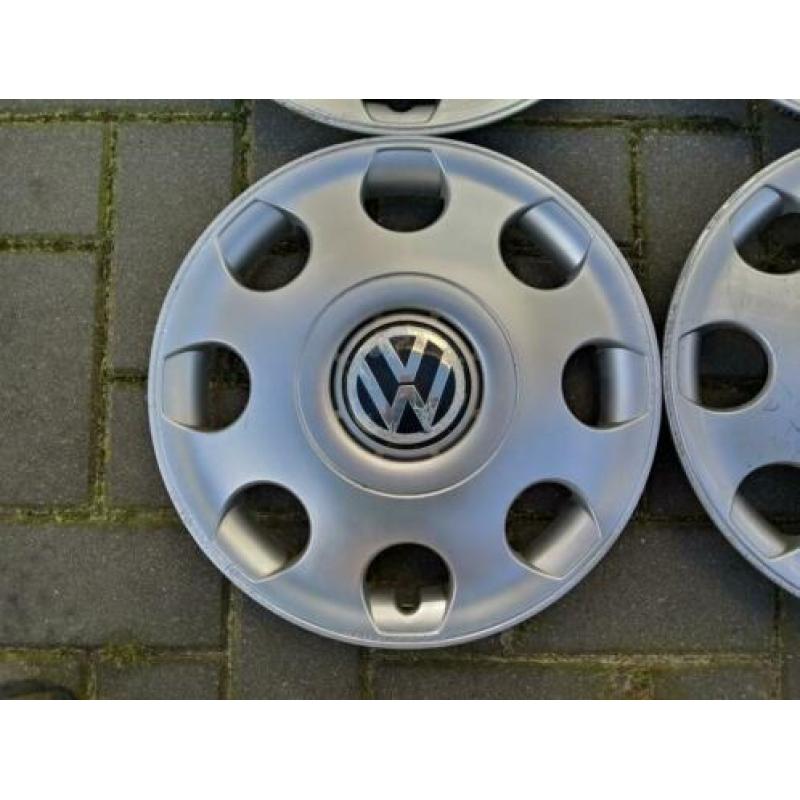 Set Volkswagen VW Wieldoppen 13 inch Origineel