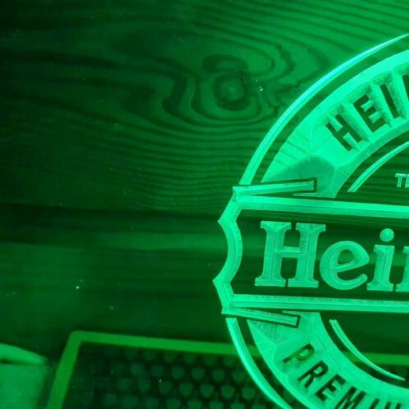 Heineken led bord (nr. 2). Nieuw. Voor in de mancave?