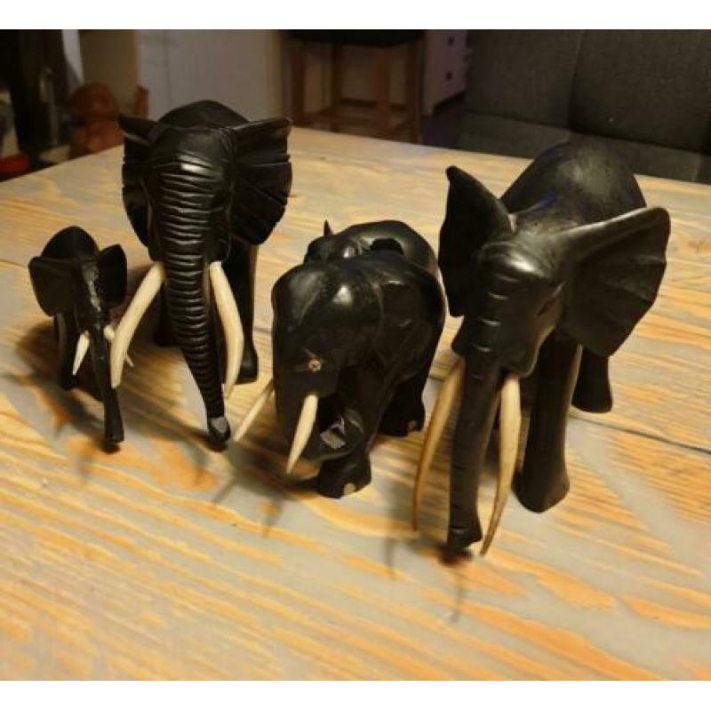 mooie houten olifanten