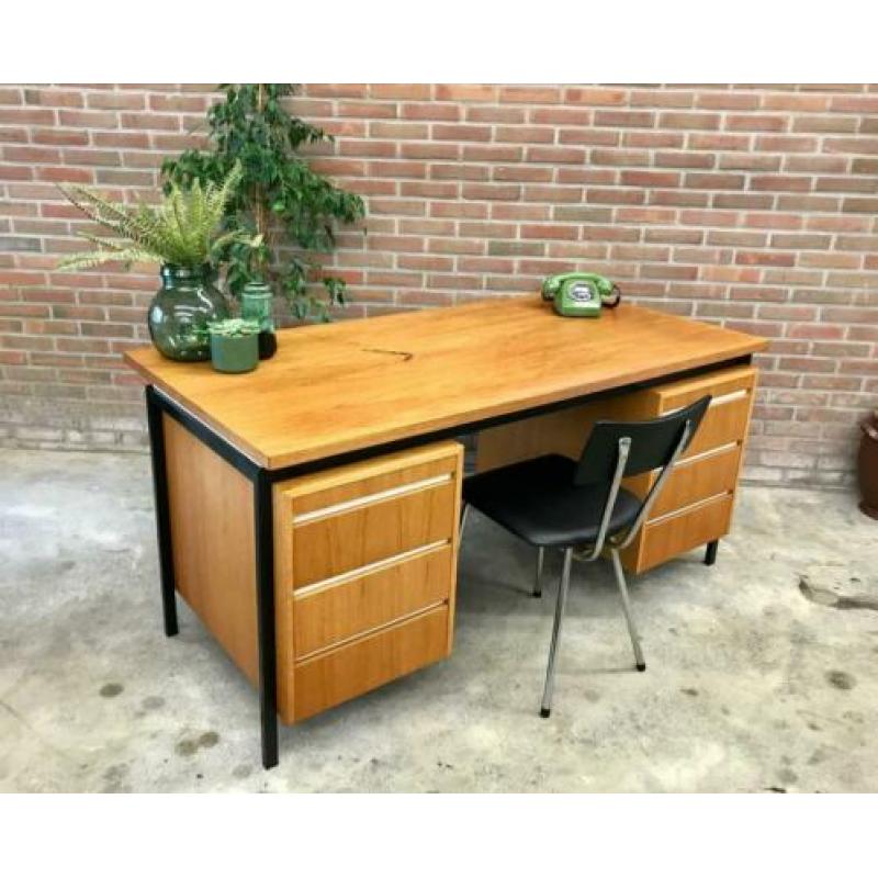 Vintage XL Design bureau jaren 60/70 Office Desk retro teak