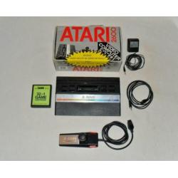 Atari 2600 Jr. met spellen