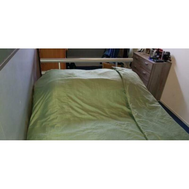 2 persoons bed 1.40 mtr