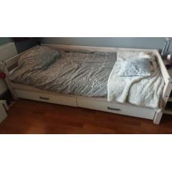 Flexa, mooi wit 1 persoons bed 90*200 met lades compleet