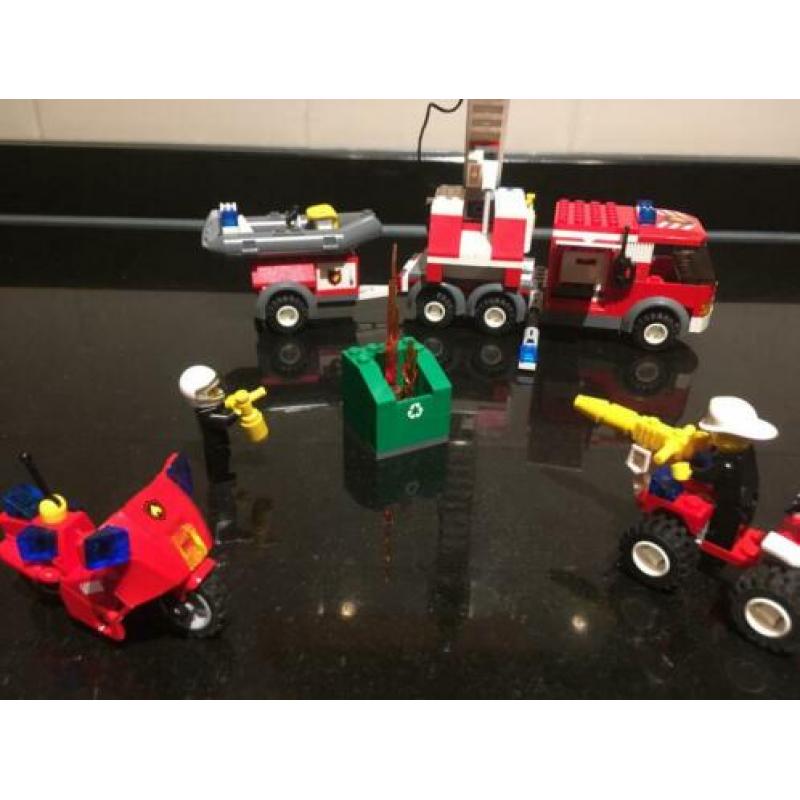 Lego brandweer 7239 30010 60000