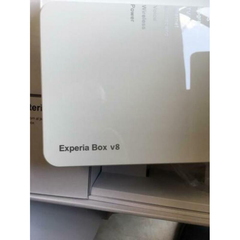 Experia Box V8