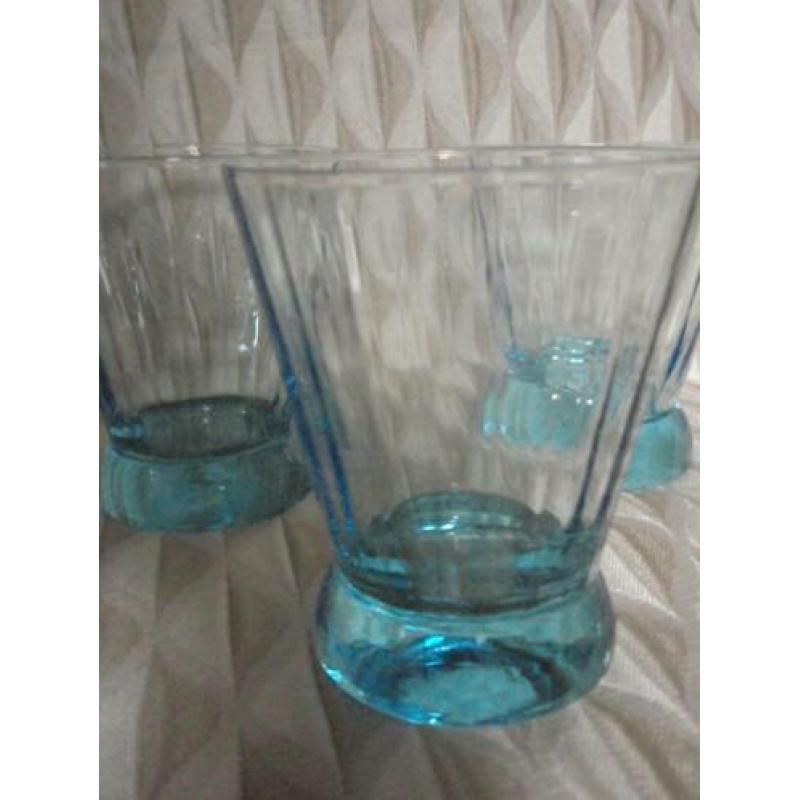 5 blauwe Waterglazen Glazen voet Glaswerk Glas Servies
