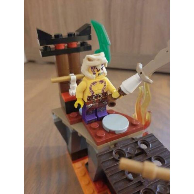 LEGO Ninjago de lava brug (70753)