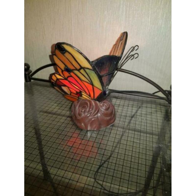 Tiffany lamp vlinder