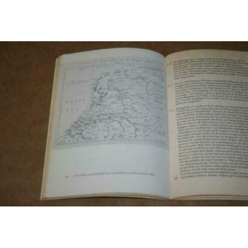 Boek - Topographische en militaire kaart v/h Koningrijk der