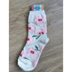 Nieuwe sokken Hibiscus