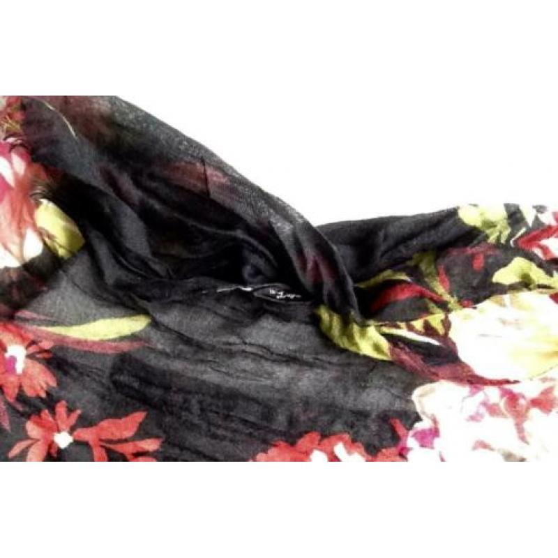 Mooie sjaal van LA LIGNA Kleurrijke bloemenstof. Zgan