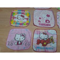 11 nieuwe Hello Kitty doekjes / tuttel doekjes € 1,00 p.stuk