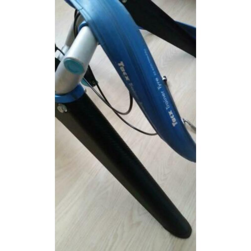 Tacx Booster.