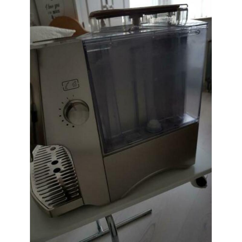 Solac koffiemachine ,voor koffiebonen en gemalen koffie.