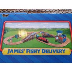 thomas de trein HOUT james fish delivery +extra rails + doos