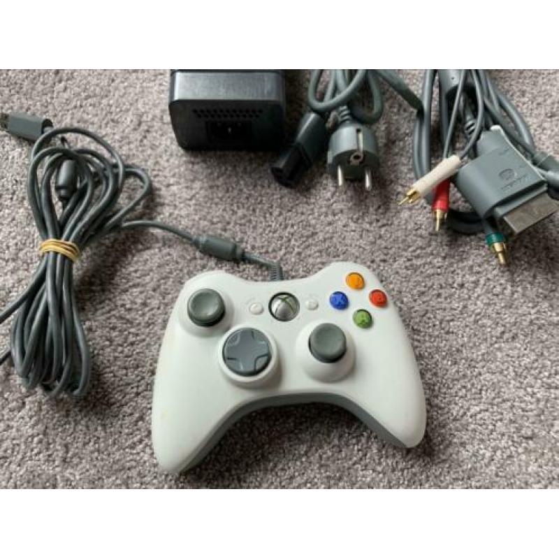 Xbox X-box 360 + voeding / tv kabel + controller
