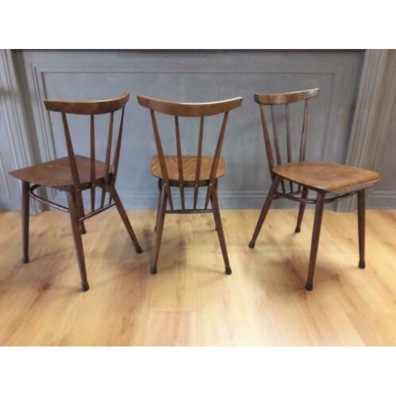 Vintage spijlenstoel Zweedse design stoel hout jaren 50