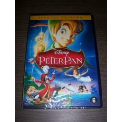 Disney Peter Pan met gouden rugnummer 14 in nieuwstaat