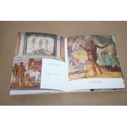 Fraai fotoboek over de archeologische opgravingen van Pompeï