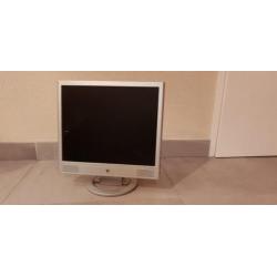 LCD monitor HP