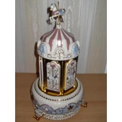 nieuw in doos Mr Christmas Porcelain Carillon Carousel