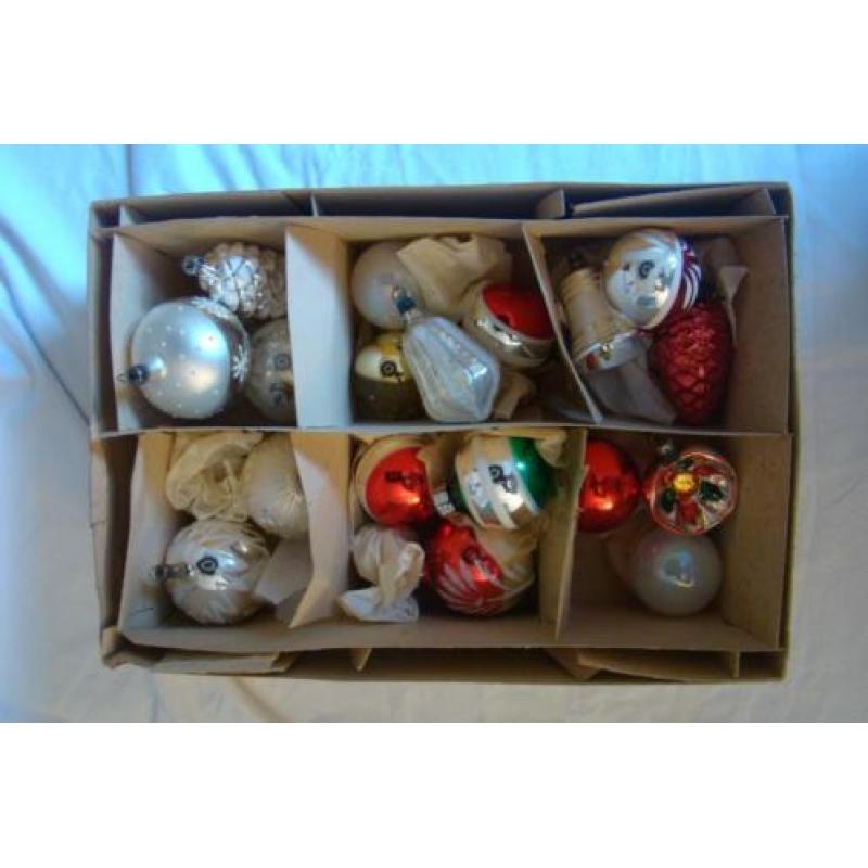 18 mooie oude antieke kerstballen