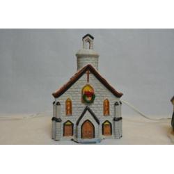Kerstdorp 2 Huisjes met een Kerk